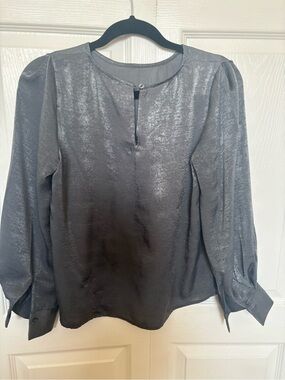 Banana Republic Silver-Gray Long Sleeve Blouse